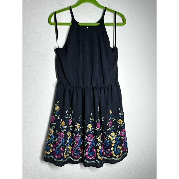 IN SAN FRANCISCO Floral Embroidered Dress Size L Black Pink See Description - Picture 1 of 13
